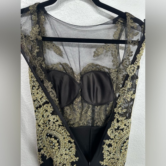 Black Gold Beaded Prom Dress Form Fitting Mesh Embroidered Women’s Size XS - Picture 6 of 9